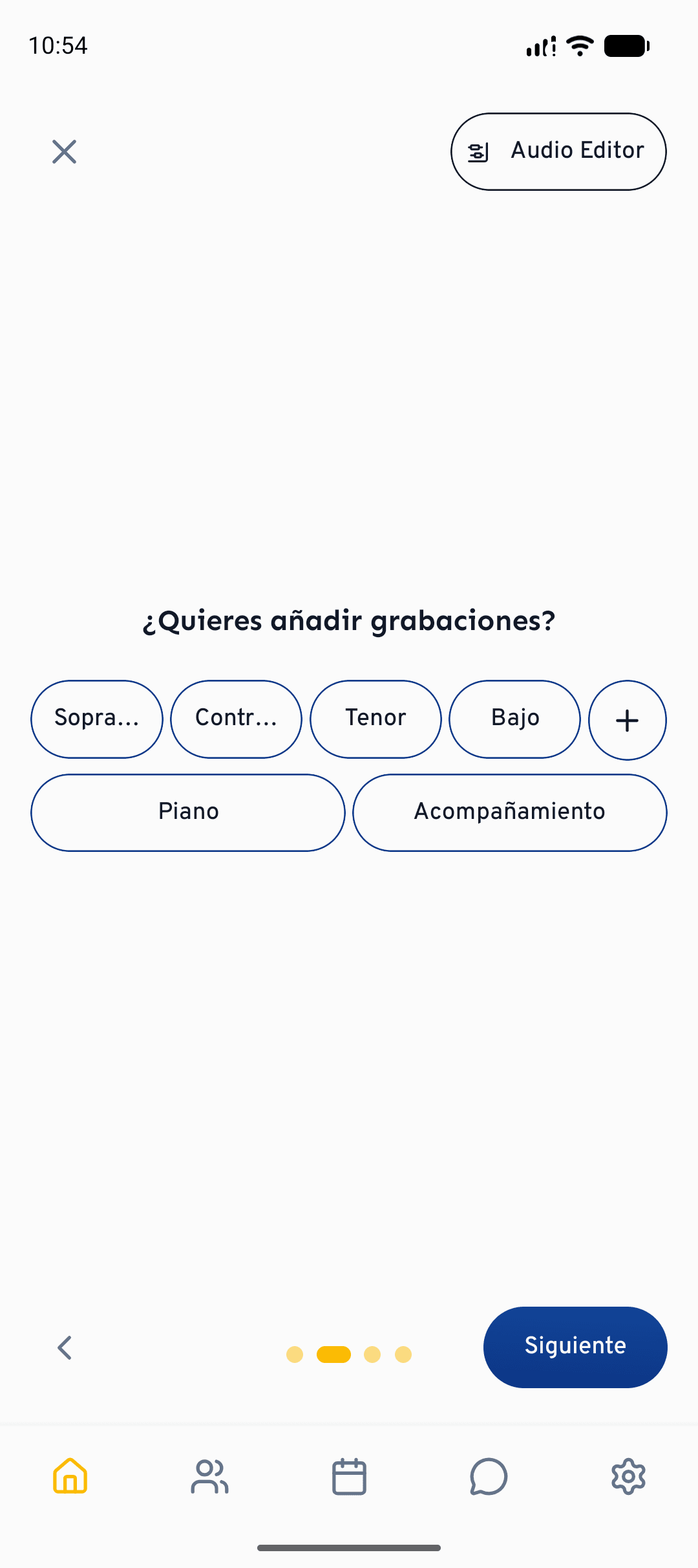 En el movil, elige las voces, o entra directamente en el Editor de audio para grabar.